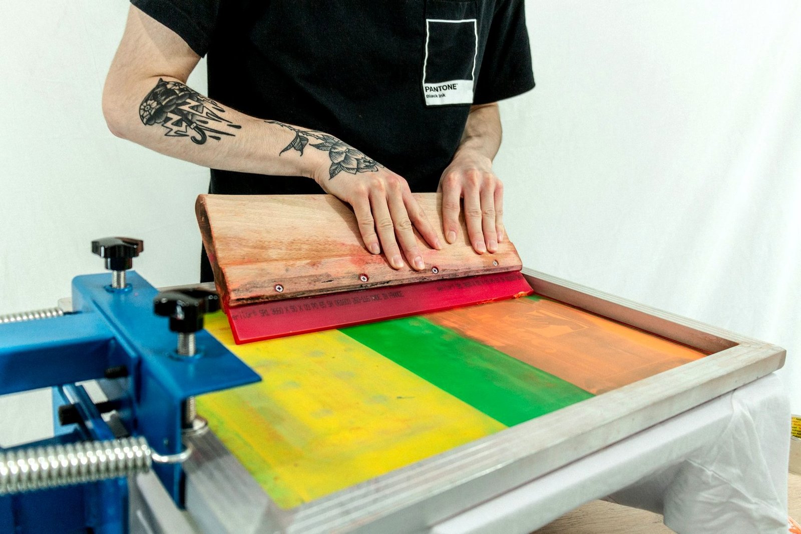 screenprint squeegee color